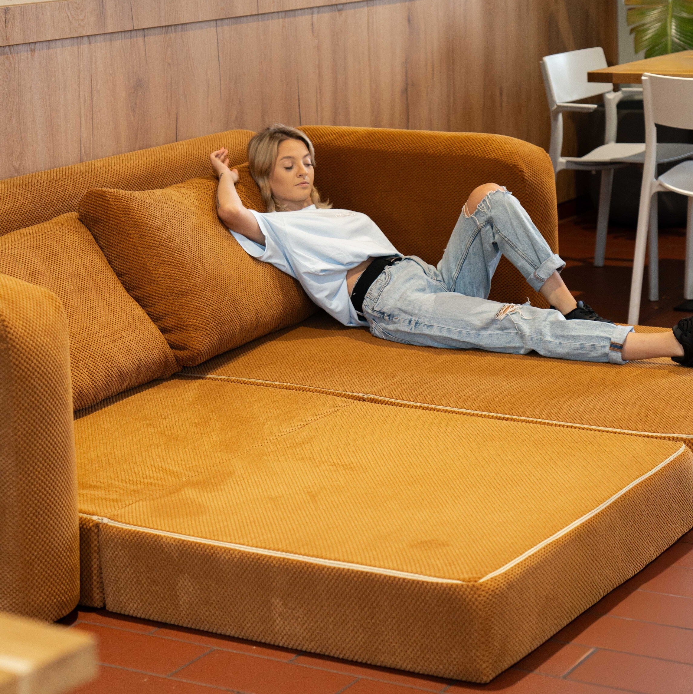 Flowy Foam Sofa Bed